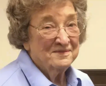 Evelyn Davis Edwards
