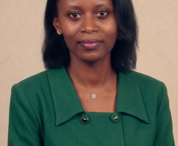 Linda McKenzie